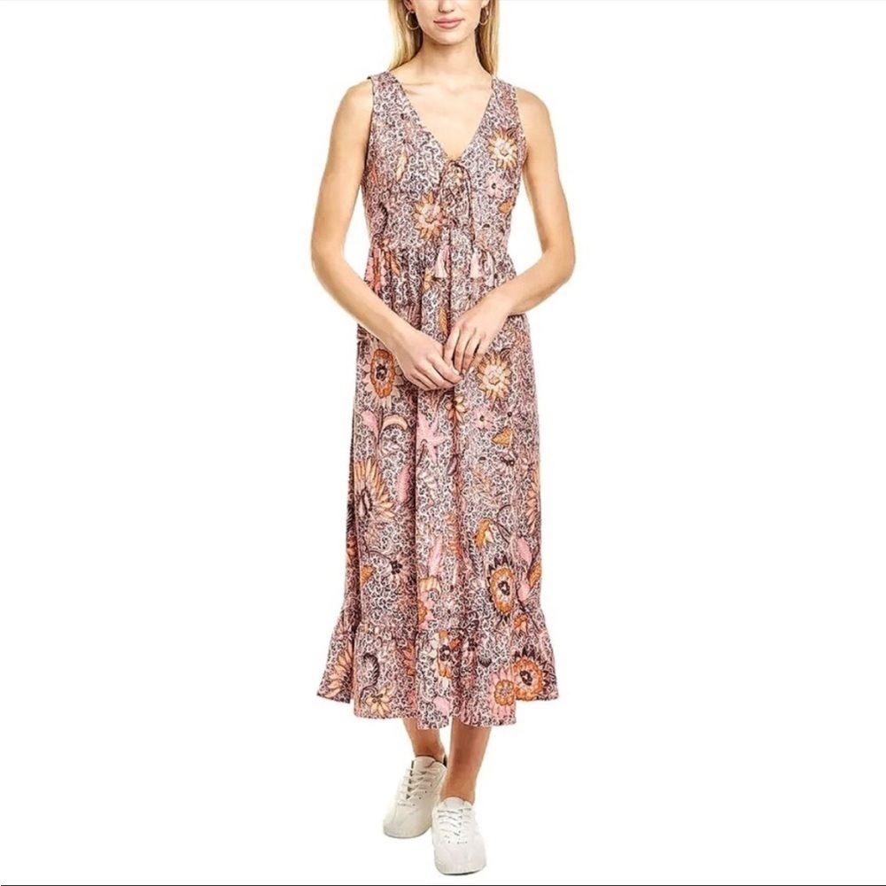 New Madewell Lace-Up Ruffle-Hem Midi Dress in Bali
Blooms Size 4